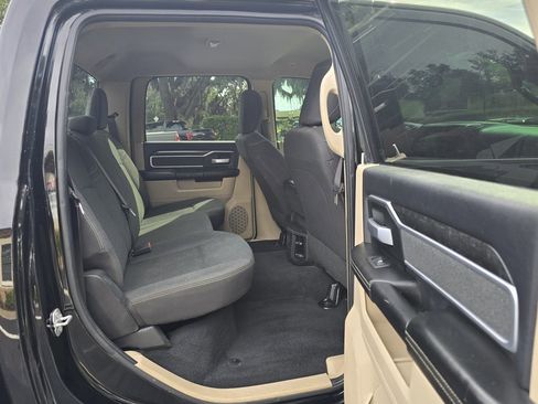 Used 2019 RAM 2500 Big Horn image 27