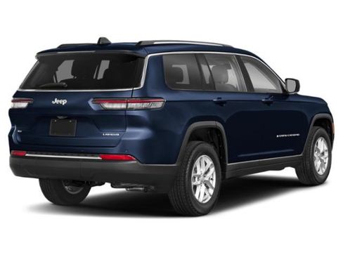 Used 2024 Jeep Grand Cherokee L Limited w/ Luxury Tech Group II AWD/4WD image 2