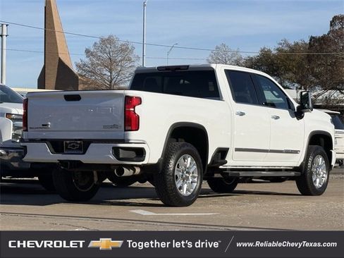 Certified 2025 Chevrolet Silverado 2500 High Country w/ Technology Package image 6