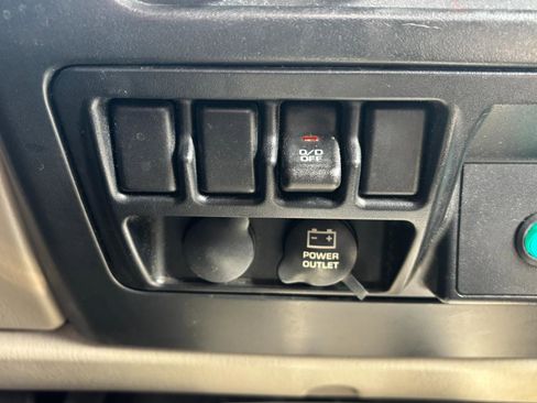 Used 2004 Jeep Wrangler X w/ Convenience Group image 15