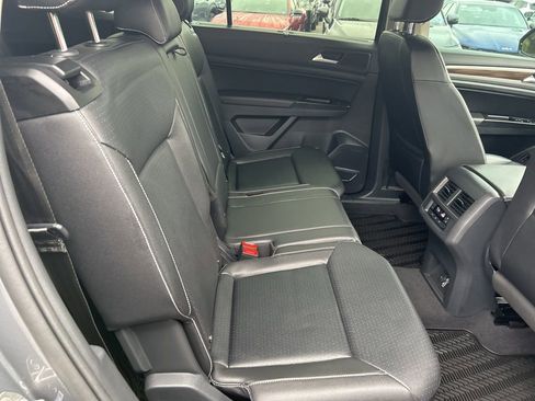 Used 2021 Volkswagen Atlas SE image 26