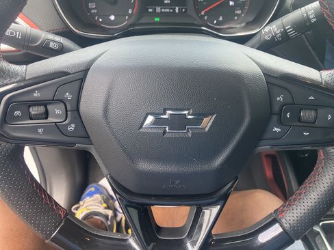Used 2023 Chevrolet TrailBlazer RS w/ Sun and Liftgate Package AWD/4WD image 23