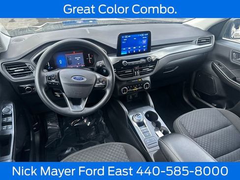 Certified 2025 Ford Escape Active AWD/4WD image 24