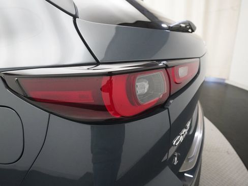 Used 2023 MAZDA CX-5 Carbon Edition image 33