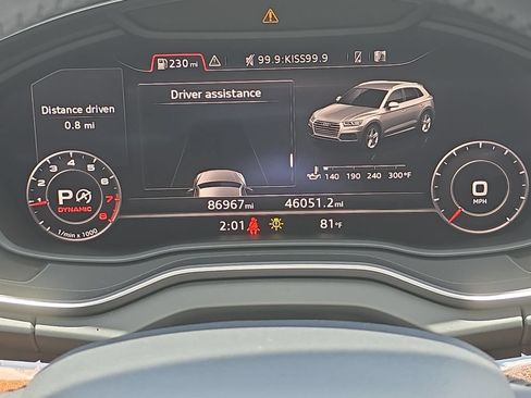 Used 2020 Audi Q5 Premium w/ Premium Plus Package AWD/4WD image 19