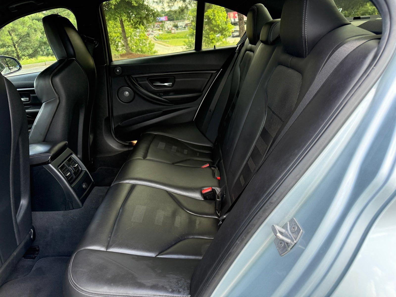 Used 2017 BMW M3 RWD image 37