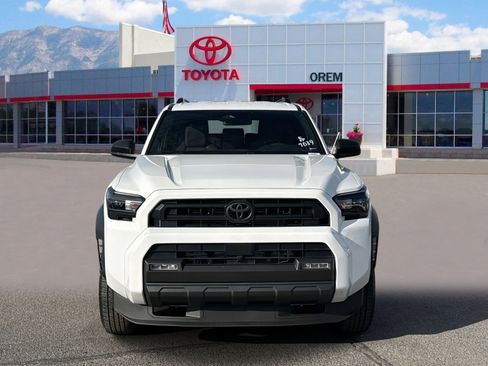 New 2026 Toyota 4Runner SR5 image 2
