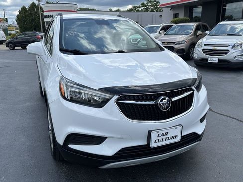 Used 2020 Buick Encore Preferred w/ Safety Package FWD image 4