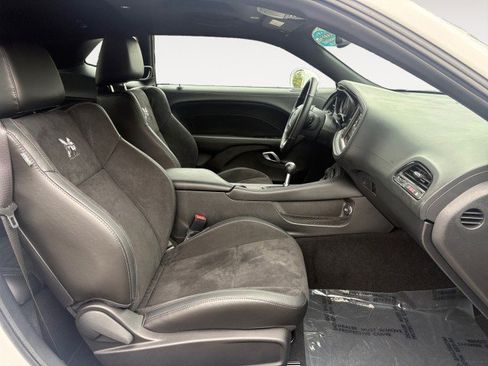 Used 2023 Dodge Challenger R/T Scat Pack w/ Plus Package image 10