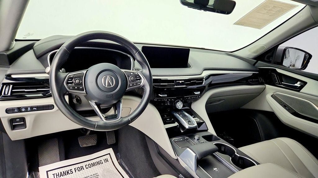 Used 2023 Acura MDX w/ Technology Package FWD image 13