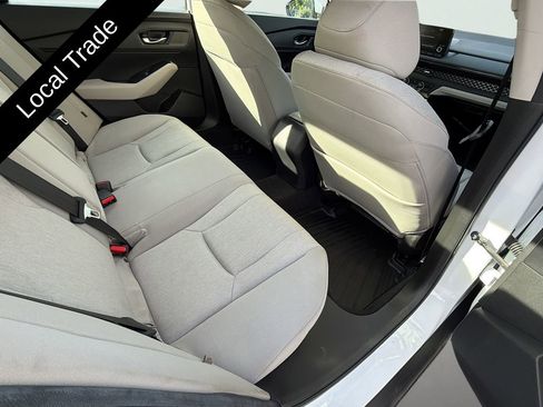 Used 2024 Honda Accord EX image 37