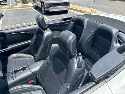 Used 2025 Ford Mustang Premium RWD image 13