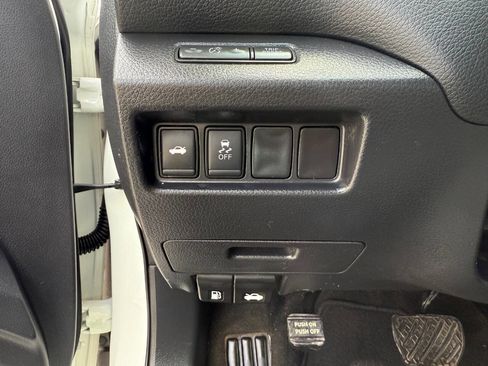 Used 2018 Nissan Altima 2.5 SV FWD image 17