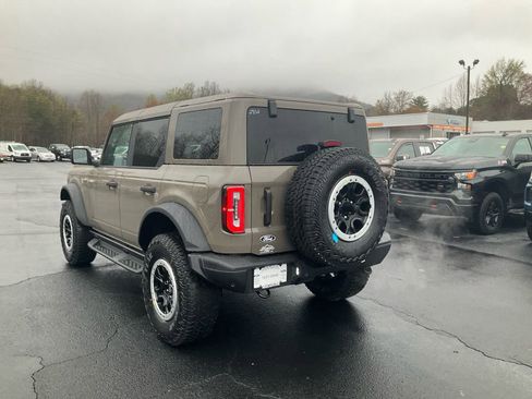 New 2026 Ford Bronco Badlands image 7