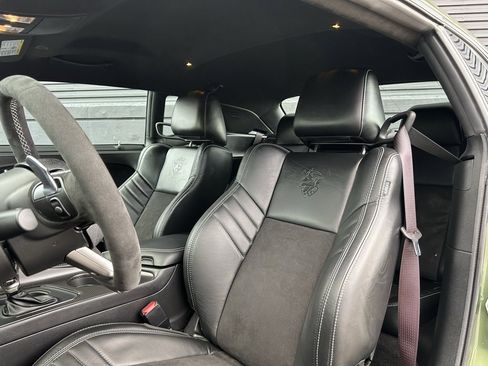 Used 2023 Dodge Challenger SRT Hellcat Redeye image 5