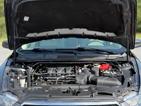 Used 2016 Ford Taurus SE FWD image 48