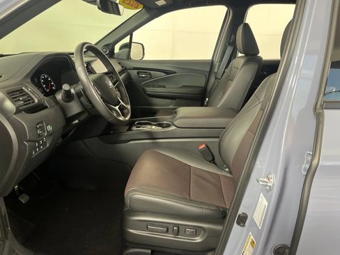 Certified 2025 Honda Ridgeline Black Edition image 20