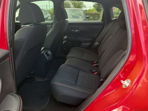 Used 2024 Honda HR-V Sport image 10
