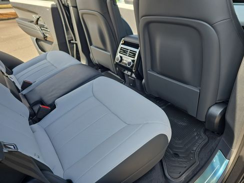 New 2026 Land Rover Range Rover Sport Dynamic SE image 11