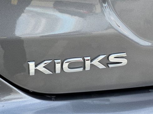 Used 2024 Nissan Kicks S image 25