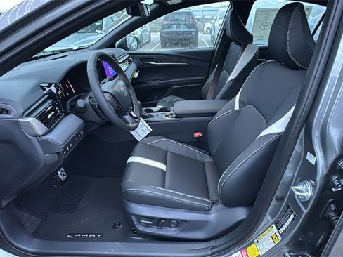 New 2026 Toyota Camry SE image 18