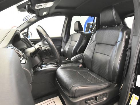Used 2023 Honda Passport Elite image 13