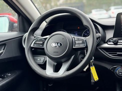 Used 2019 Kia Forte LXS image 19