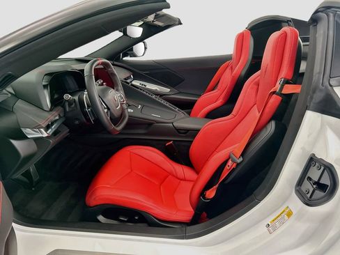Used 2024 Chevrolet Corvette Stingray Convertible w/ 1LT RWD image 16