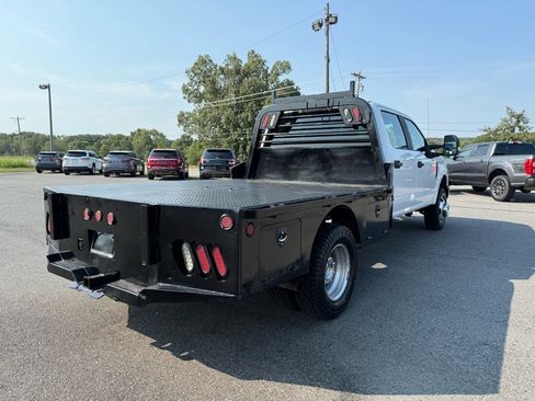 Used 2018 Ford F350 XL w/ Power Equipment Group image 6