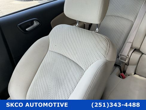 Used 2018 Dodge Journey SE FWD image 27