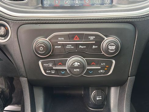 Used 2018 Dodge Charger GT AWD/4WD image 26
