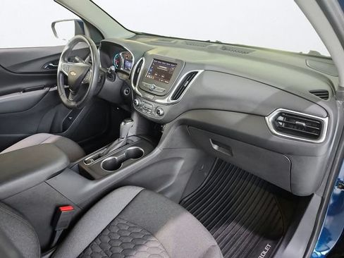 Used 2020 Chevrolet Equinox LT w/ Driver Convenience Package FWD image 22