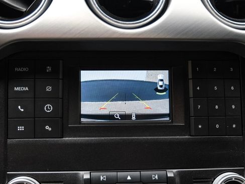Used 2022 Ford Mustang GT RWD image 20