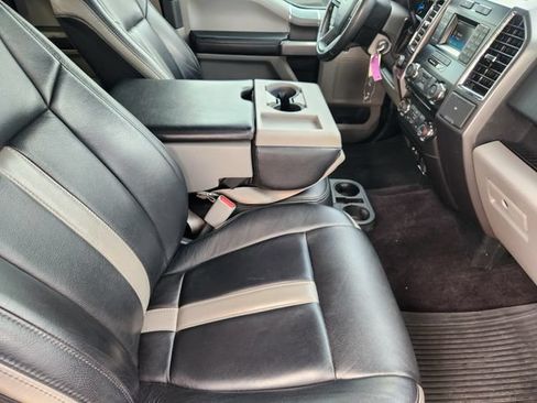 Used 2015 Ford F150 XLT w/ Equipment Group 301A Mid AWD/4WD image 14