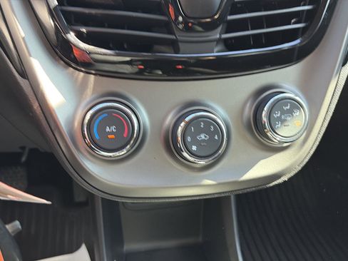 Used 2021 Chevrolet Spark LT w/ Spark Special Edition image 20