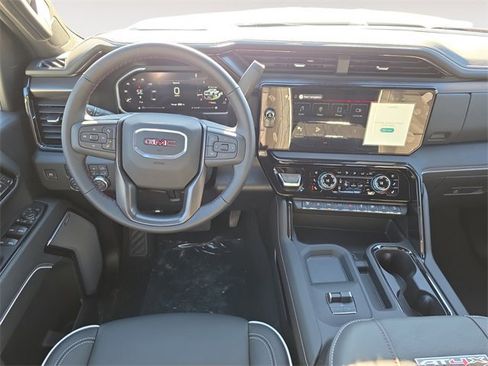 New 2026 GMC Sierra 2500 AT4X w/ AT4X AEV Edition image 10