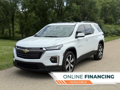 Used 2023 Chevrolet Traverse LT w/ LT Premium Package