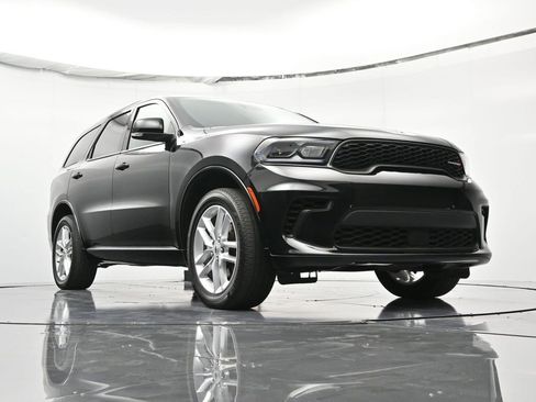 Used 2024 Dodge Durango GT image 42