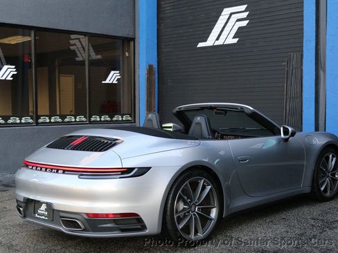 Used 2022 Porsche 911 Carrera image 6