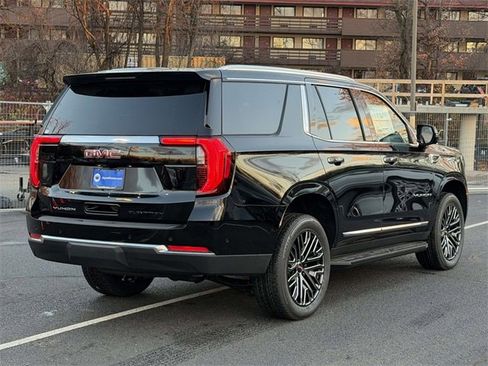 New 2026 GMC Yukon Elevation image 2