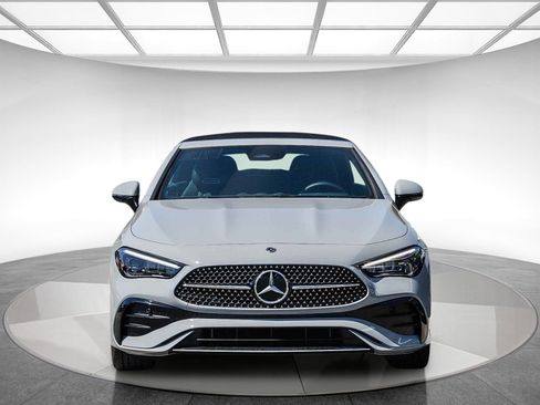 Used 2025 Mercedes-Benz CLE 300 4MATIC Cabriolet image 6