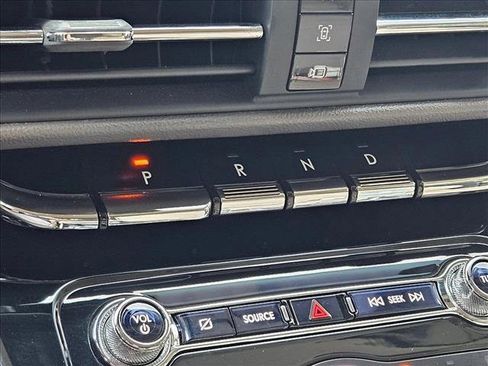 Used 2020 Lincoln Corsair Reserve w/ Equipment Group 201A image 12