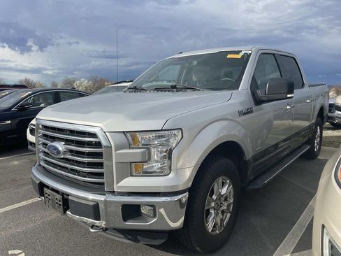 Used 2016 Ford F150 XLT w/ Equipment Group 302A Luxury image 2