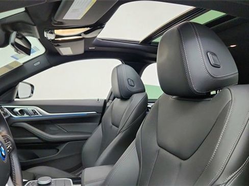 Used 2023 BMW i4 eDrive35 image 32