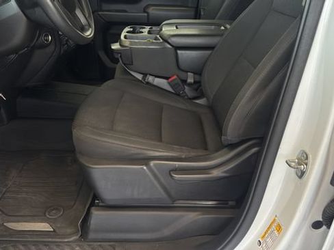 Used 2023 GMC Sierra 1500 Pro w/ Pro Value Package AWD/4WD image 8
