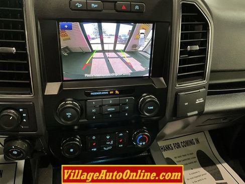 Used 2019 Ford F150 XLT w/ Equipment Group 302A Luxury image 17