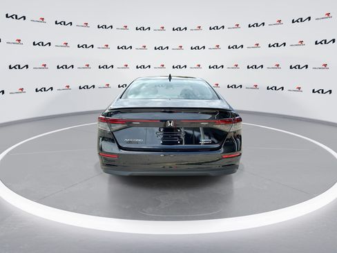 Used 2025 Honda Accord Sport image 7