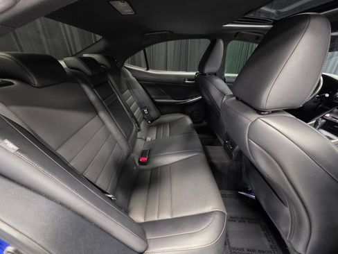 Used 2017 Lexus IS 350 F Sport RWD image 41