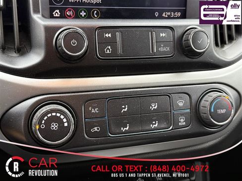 Used 2022 Chevrolet Colorado LT w/ Safety Package image 15