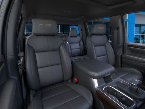 New 2026 Chevrolet Silverado 1500 High Country w/ Technology Package AWD/4WD image 16